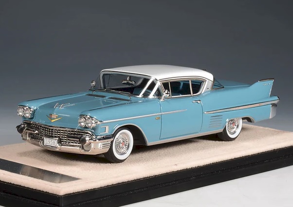 GLM (STAMP MODELS) 1:43 Cadillac Coupe Deville - 1958 (Somerset Blue with Alpine White) STM58605