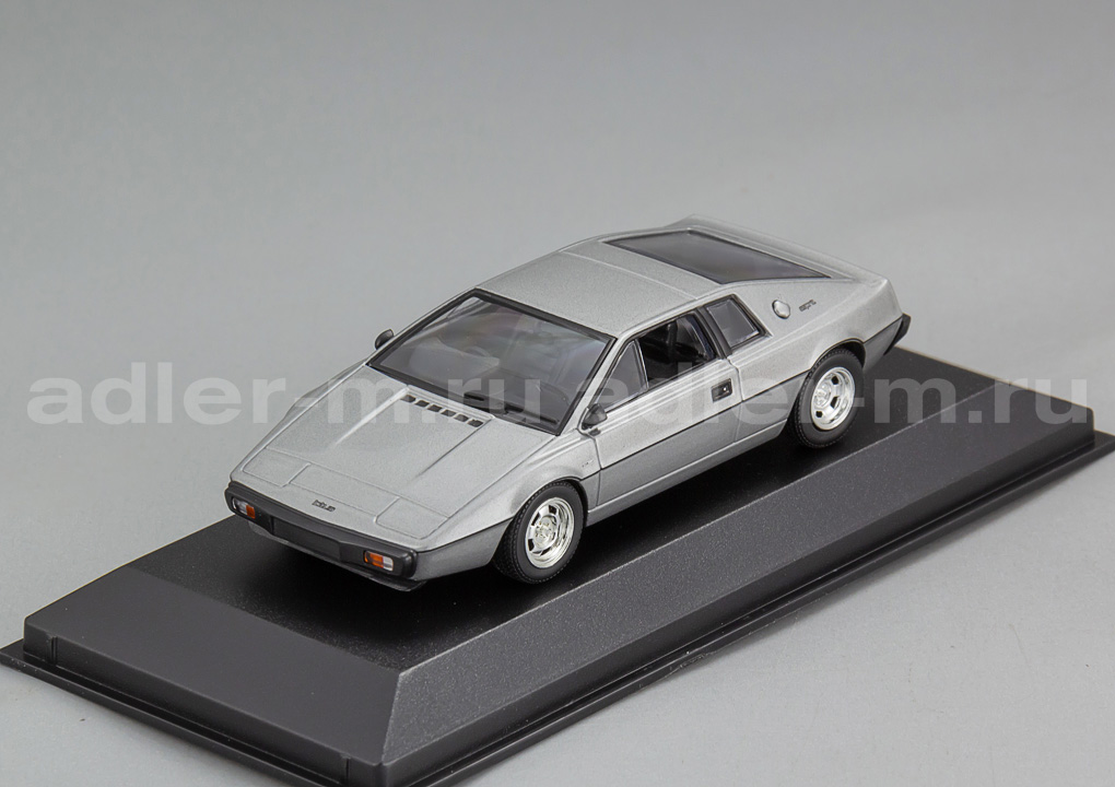 MINICHAMPS (MAXICHAMPS) 1:43 Lotus Esprit Turbo – 1978 (silver) 940135221