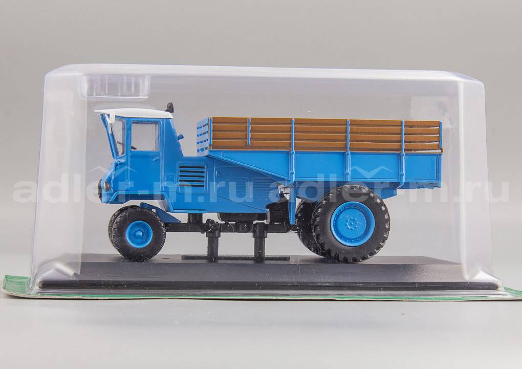 HACHETTE 1:43 СШ-75 "Таганрожец" MR133