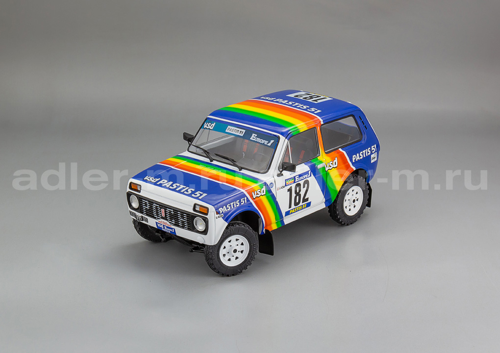SOLIDO 1:18 Lada Niva Paris-Dakar #182 (white) S1807305