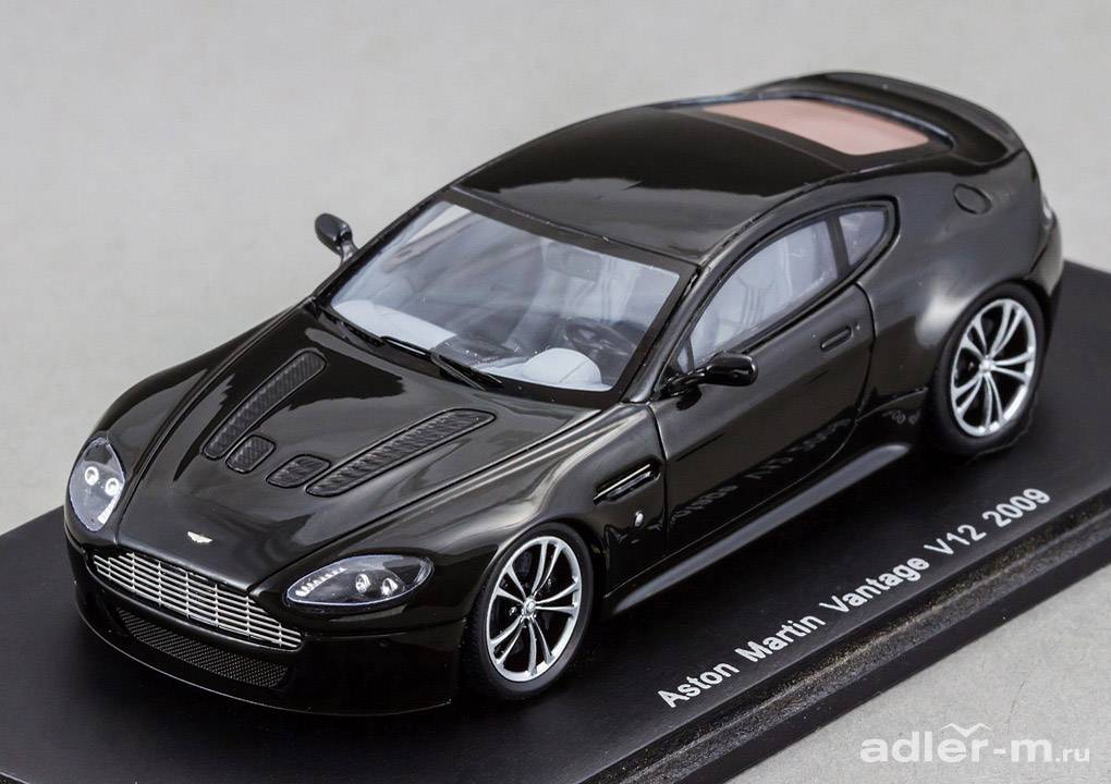 SPARK 1:43 Aston Martin Vantage V12 2009 (black) S2165