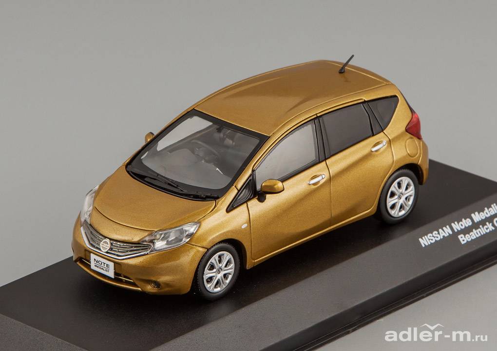 J-COLLECTION 1:43 Nissan Note Medalist (beatnik gold) JCP76004GL
