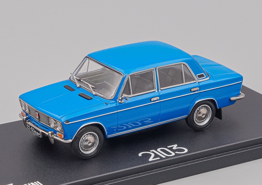 EVR-mini 1:43 Советский автомобиль 2103 (1975-1984) (голубой) EVRM0343-06