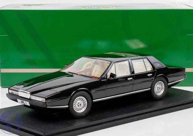 CULT SCALE MODELS 1:18 Aston Martin Lagonda - 1985 (black) CML014-6