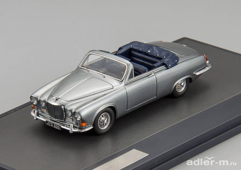 MATRIX 1:43 Jaguar 420 Harold Radford Convertible 1967 MX41001-091