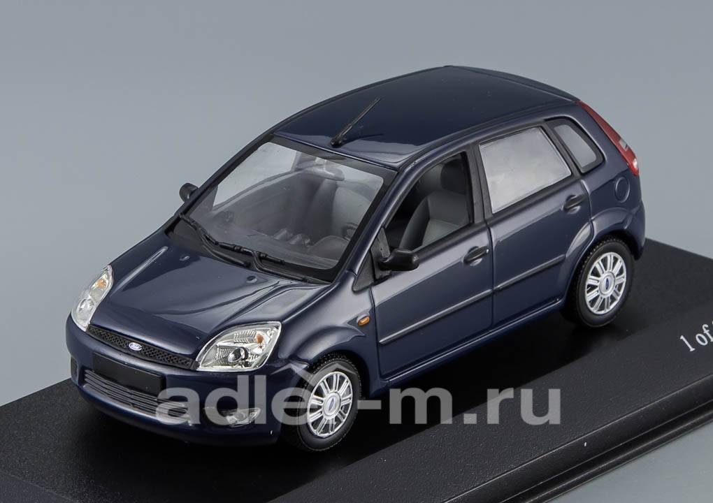 MINICHAMPS 1:43 Ford Fiesta 2002 (blue) 400081104