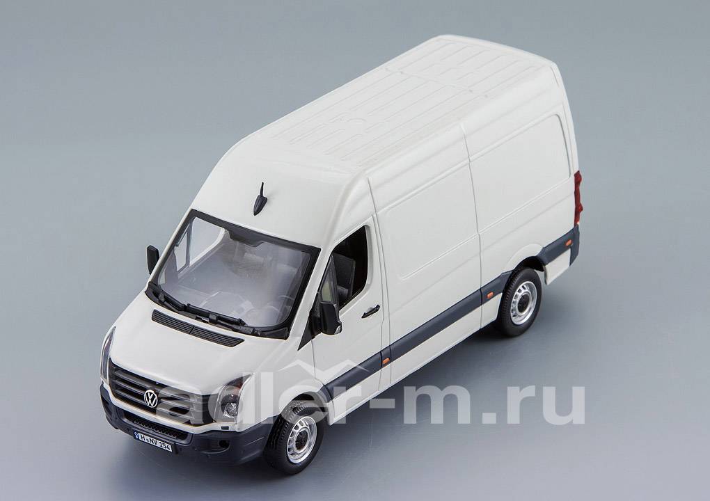 PREMIUM CLASSIXXS 1:43 Volkswagen Crafter Facelift (white) 13702