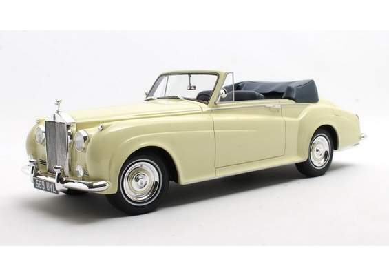CULT SCALE MODELS 1:18 Rolls-Royce Silver Cloud cabriolet (ivory) CML105-2