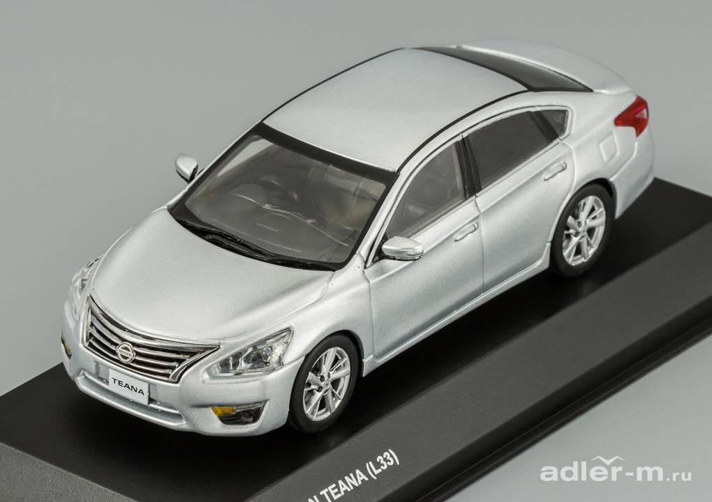 KYOSHO 1:43 Nissan Teana (L33) (brilliant silver) 03642S