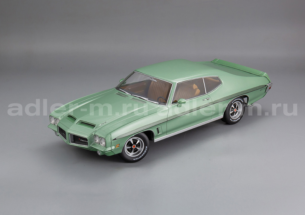KK SCALE 1:18 Pontiac LeMans GTO 1972 (light green metallic) KKDC181355