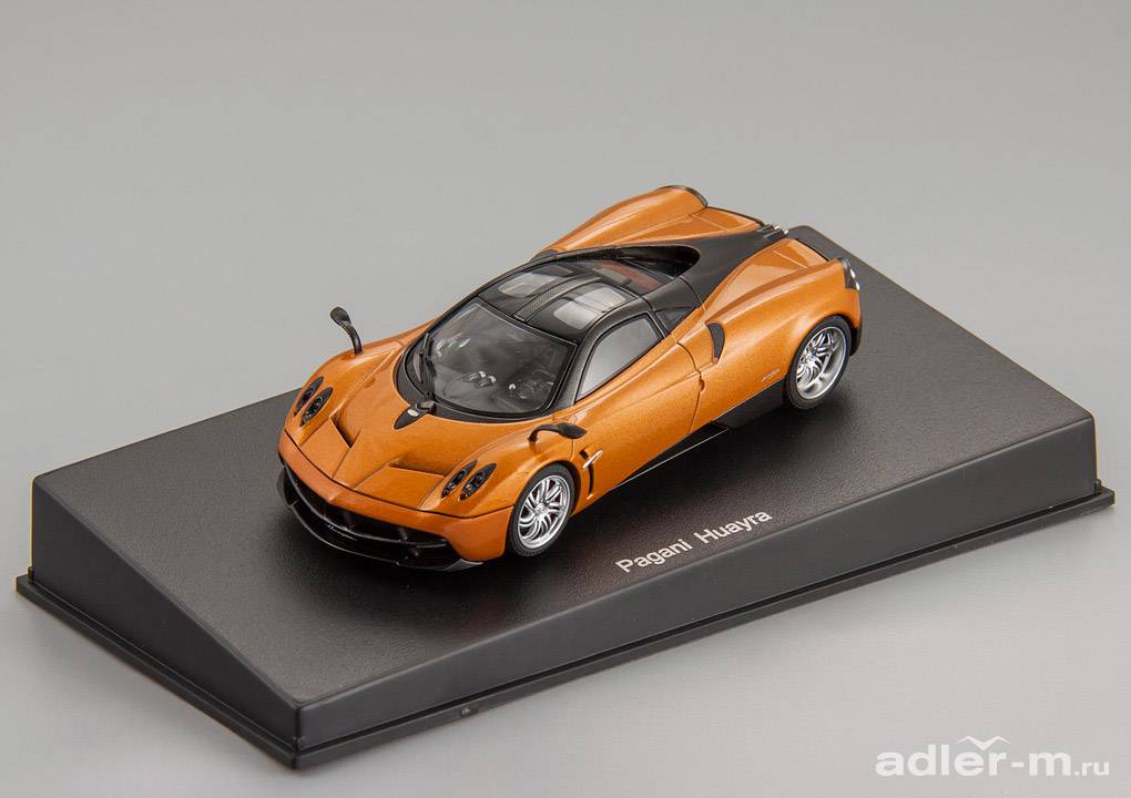 AUTOART 1:43 Pagani Huayra 2011 (met. bronze) 58207