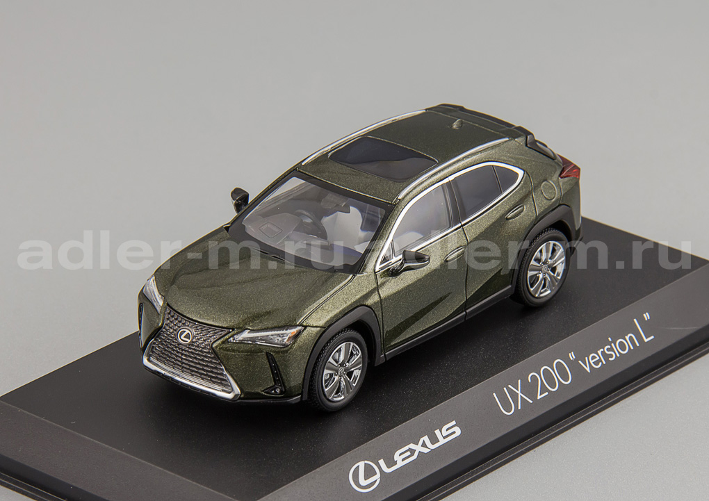 KYOSHO 1:43 Lexus UX200 "version L" (terrain khaki) 03695TK