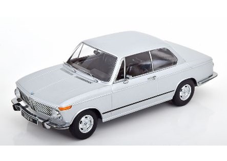 KK SCALE 1:18 BMW 1602 1.Serie - 1971 (silver) KKDC181075