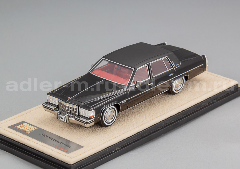 GLM + STAMP MODELS 1:43 Cadillac Sedan de Ville - 1983 (black) STM83501