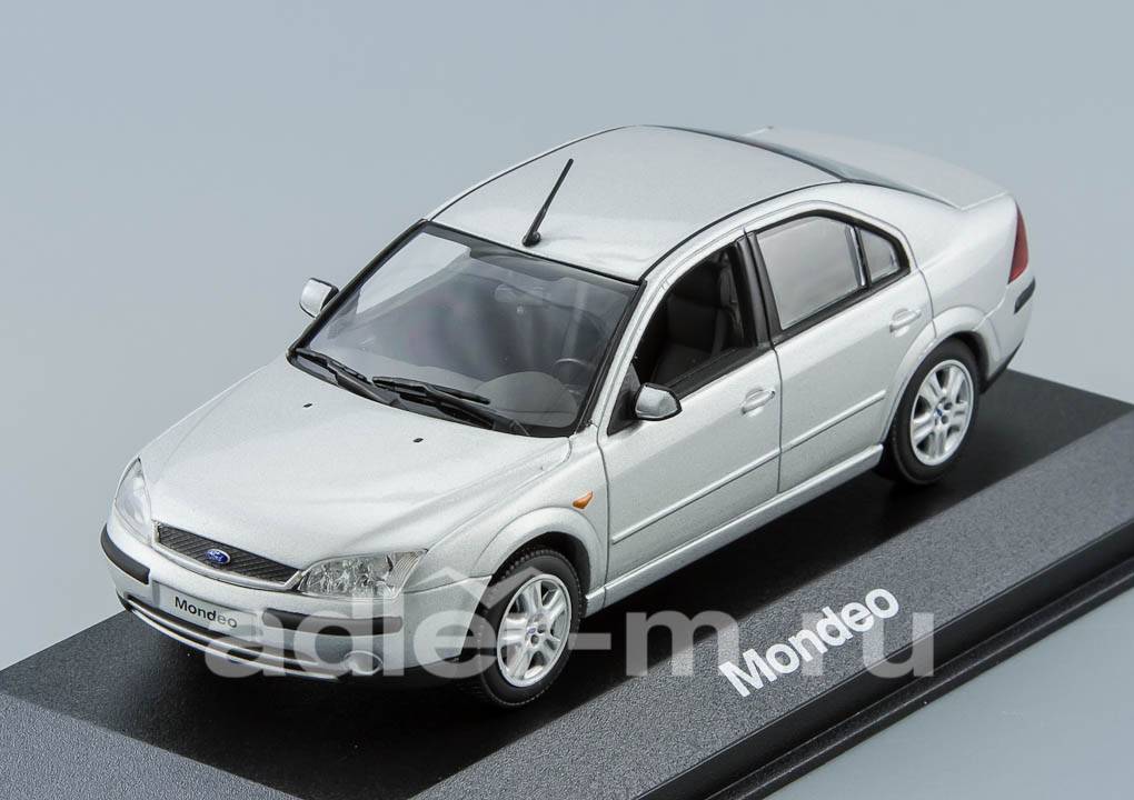 MINICHAMPS 1:43 Ford Mondeo Mark III (silver) 2022198A