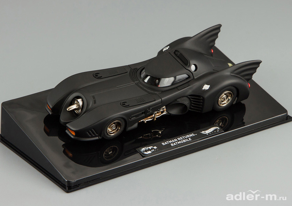 HOT WHEELS ELITE 1:43 Batmobile из к/ф "Batman Returns" 1992 (matt black) BLY29