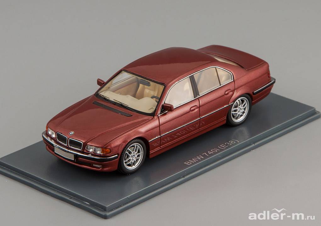 NEO 1:43 BMW 740i (E38) (red) NEO43319
