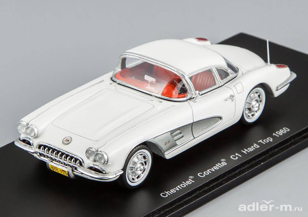SPARK 1:43 Chevrolet Corvette C1 Hard Top 1960 (white) S2967