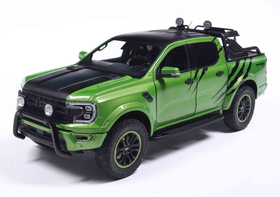 SOLIDO 1:18 Ford Ranger Raptor - 2024 (green met) S1813903