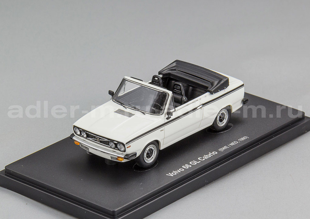 AUTOCULT 1:43 Volvo 66 GL Кабриолет (white) ATC60117