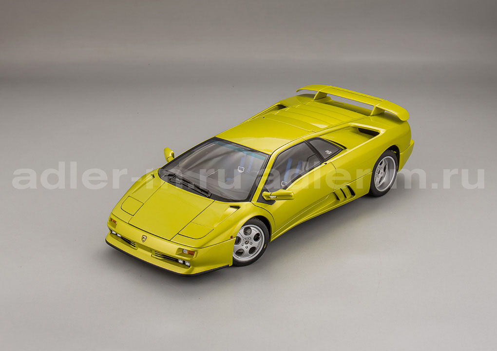 AUTOART 1:18 Lamborghini Diablo SE 30 (metallic yellow) 79157