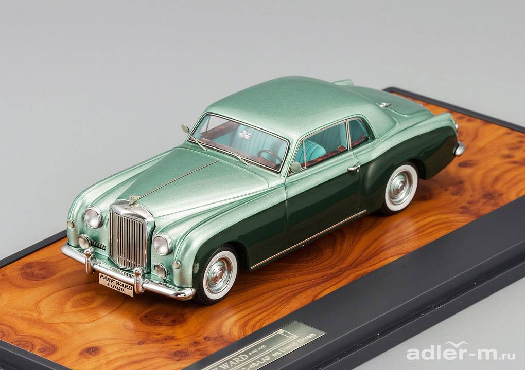 MATRIX 1:43 Bentley S1 Continental Park Ward (ex car from actor David Niven) 1956 (bicolor green) MX10201-031