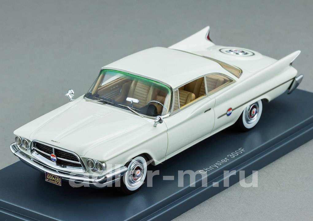 NEO 1:43 Chrysler 300F Coupe NEO44680