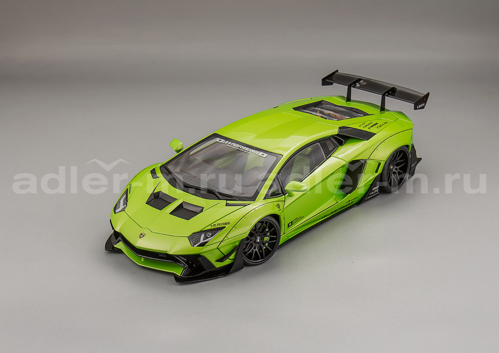 AUTOART 1:18 Liberty Walk LB Works Lamborghini Aventador Limited Edition (pearl green) 79243