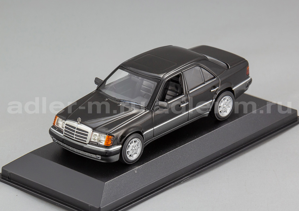 MINICHAMPS (MAXICHAMPS) 1:43 Mercedes-Benz 500E V8 - 1991 (black) 940037160