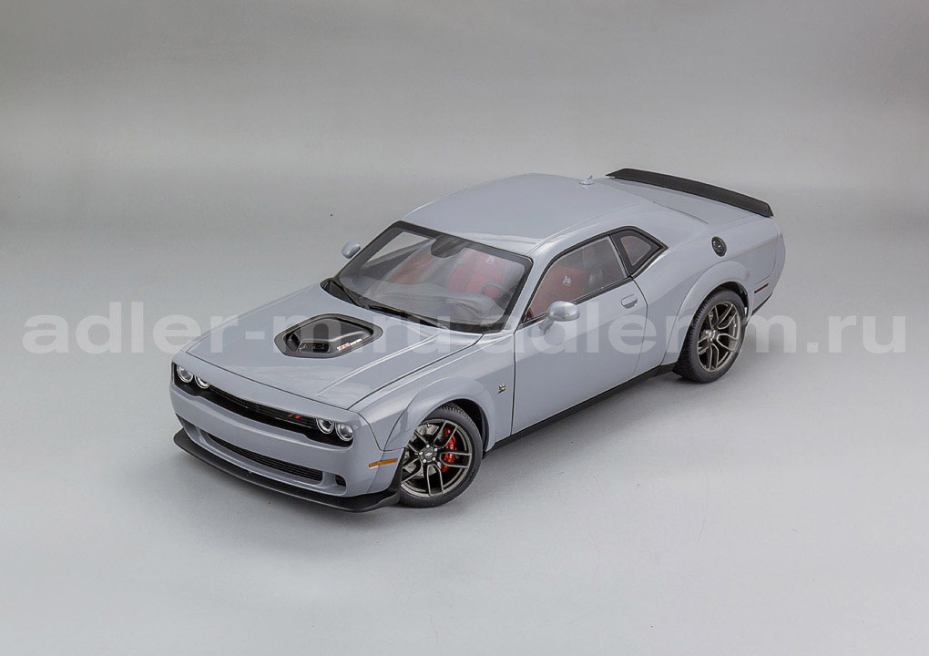 AUTOART 1:18 Dodge Challenger R/T Scat Pack Shaker Widebody - 2022 (smoke show) 71774