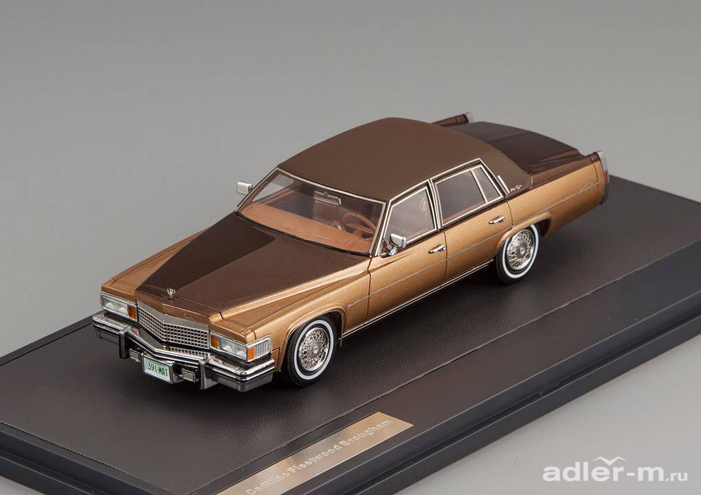 MATRIX 1:43 Cadillac Fleetwood Brougham 4-door 1978 (brown with gold) MX20301-391
