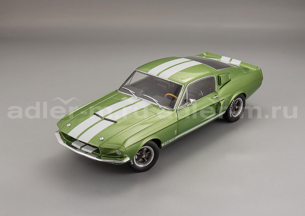 SOLIDO 1:18 Shelby GT 500 (greenmet) S1802907