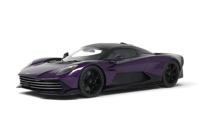 GT SPIRIT 1:18 Aston Martin Valhalla - 2026 (storm purple) GT1011