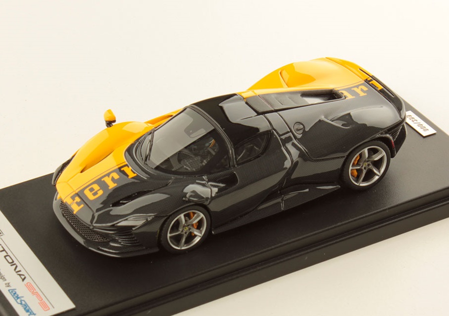LOOKSMART 1:43 Ferrari Daytona SP3 (Giallo Modena / Shiny Carbon) LS535SE3