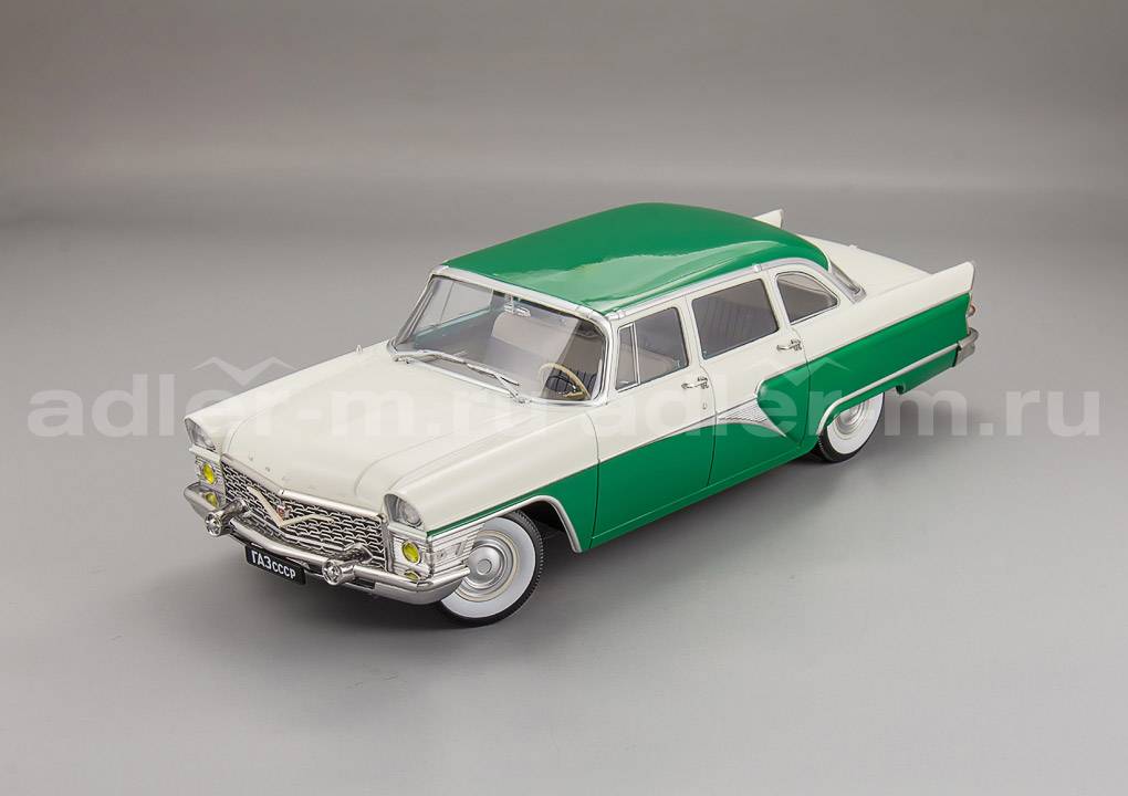 TRIPLE9 1:18 Горьковский автомобиль 13 (green/white) T9-1800252