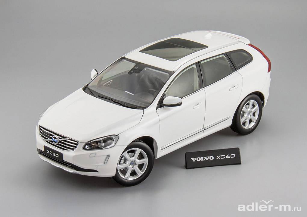 ULTIMATE DIECAST 1:18 Volvo XC60 2015 (crystal white pearl) UD88201