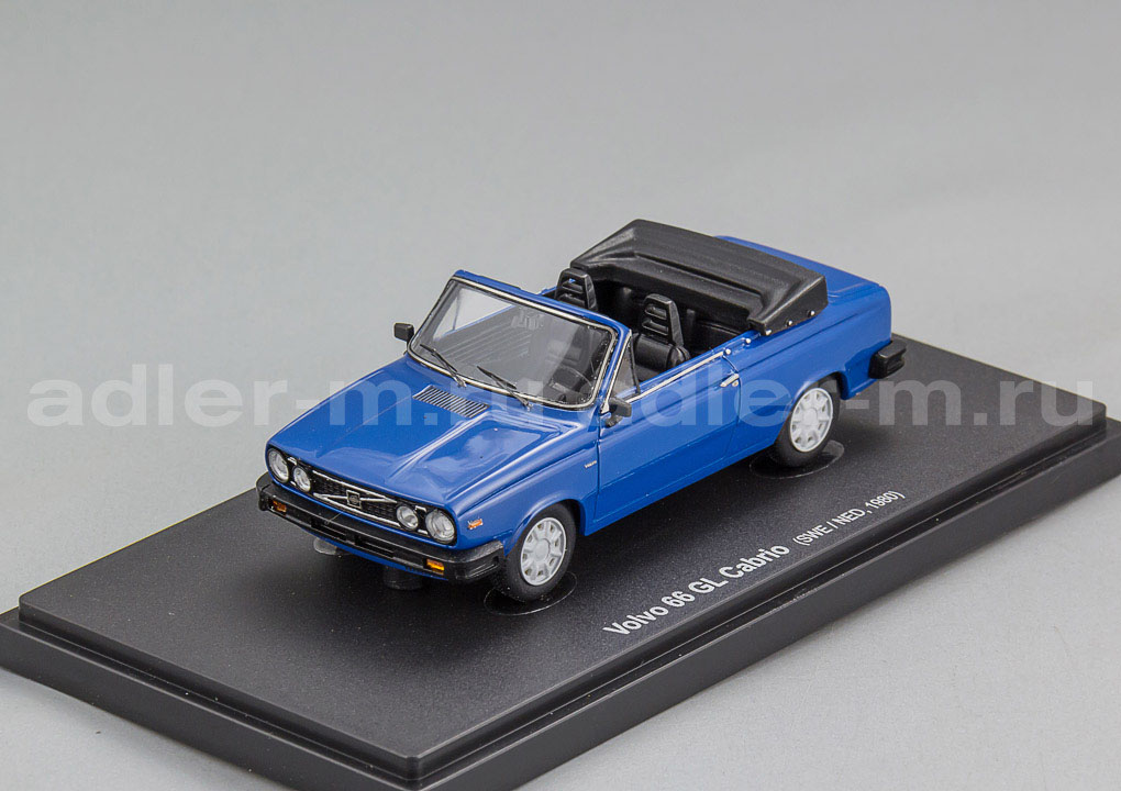AUTOCULT 1:43 Volvo 66 GL Convertible (blue) ATC60116