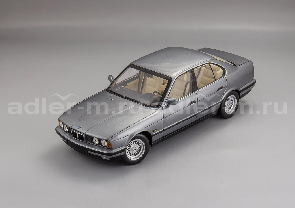 MINICHAMPS 1:18 BMW 535i (E34) - 1988 (grey met) 100024008