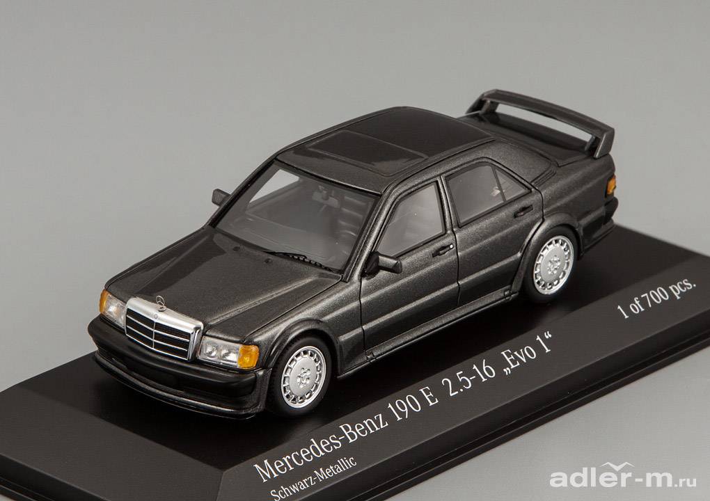 MINICHAMPS 1:43 Mercedes-Benz 190 EVO 1 (W201) - 1990 (grey met.) 437032000