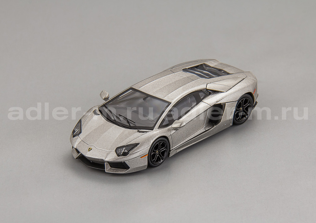 HOT WHEELS ELITE 1:43 Lamborghini Aventador LP700-4 (из к.ф. "The Dark Knight Rises") (greymetallic) BCK06