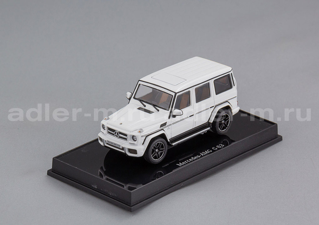 AUTOART 1:64 Mercedes-AMG G63 - 2017 (gloss white) 20112