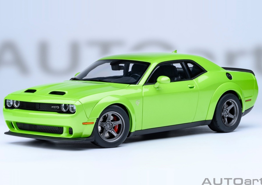 AUTOART 1:18 Dodge Challenger SRT Super Stock - 2023 (sublime, green) 71769