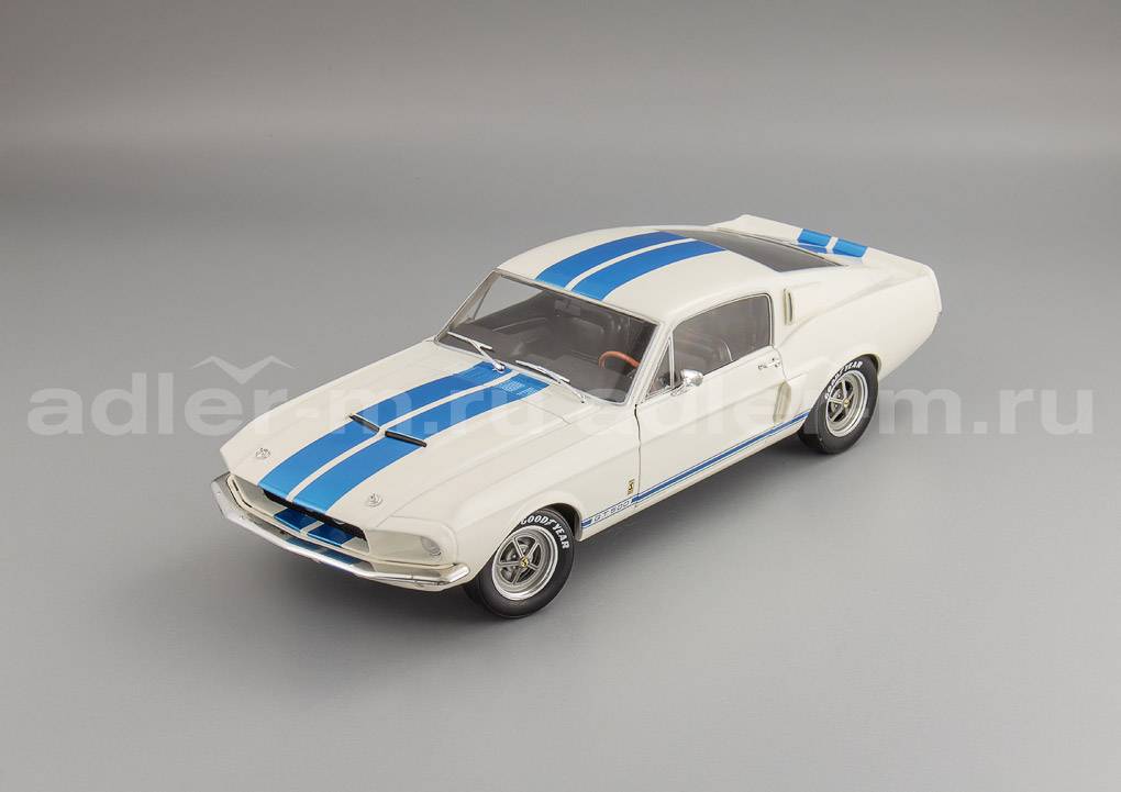 SOLIDO 1:18 Shelby Mustang GT500 (white) S1802901