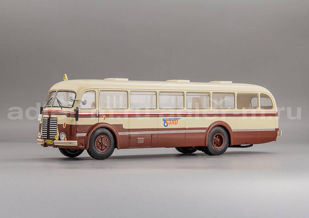 IXO 1:43 Skoda 706 RO - 1947 (white/brown) BUS024LQ