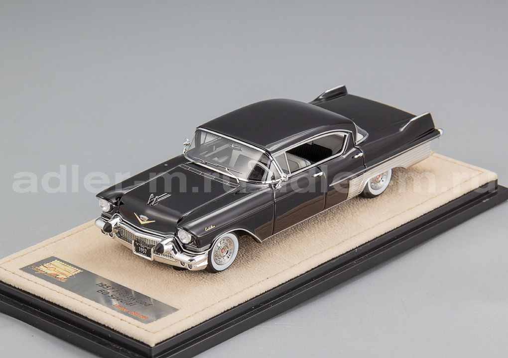 GLM + STAMP MODELS 1:43 Cadillac Fleetwood Sixty Special - 1957 (black) STM57203