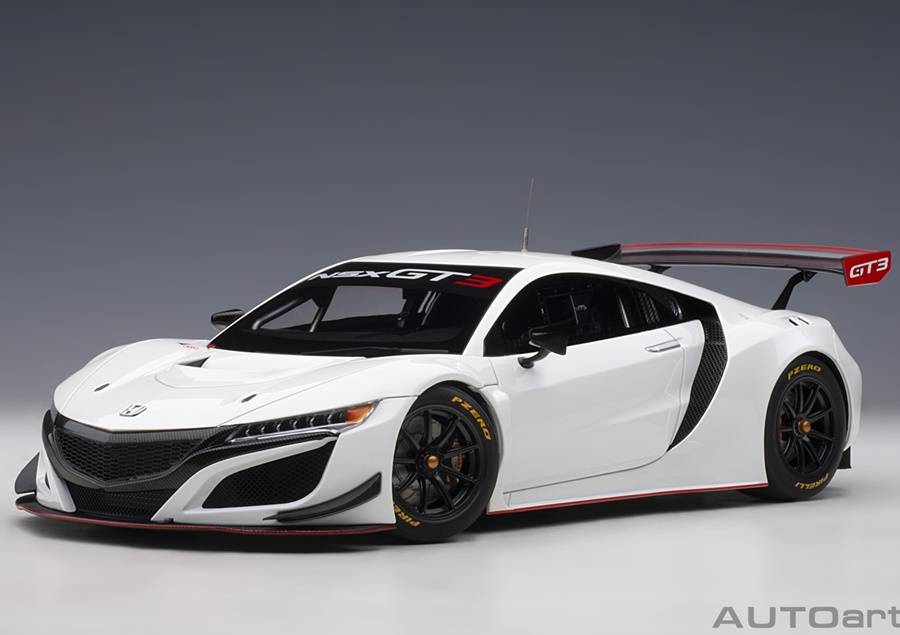 AUTOART 1:18 Honda NSX GT3 2018 (white) 81898