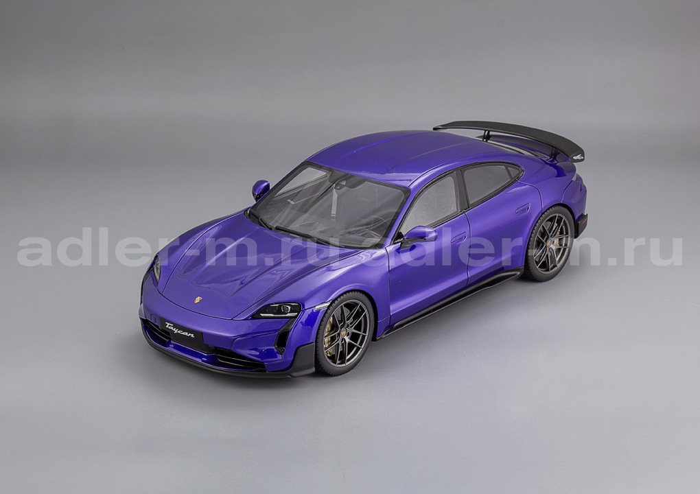 GT SPIRIT 1:18 Porsche Taycan Turbo GT - 2023 (purple sky met) GT520