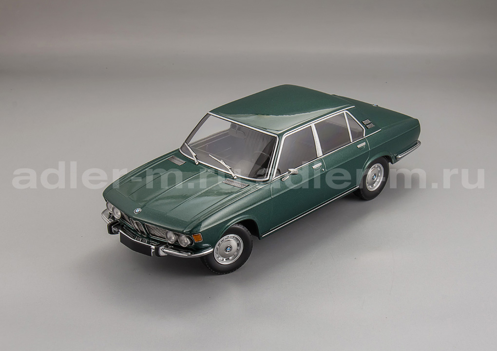 MINICHAMPS 1:18 BMW 2500 - 1968 (green met) 155029201