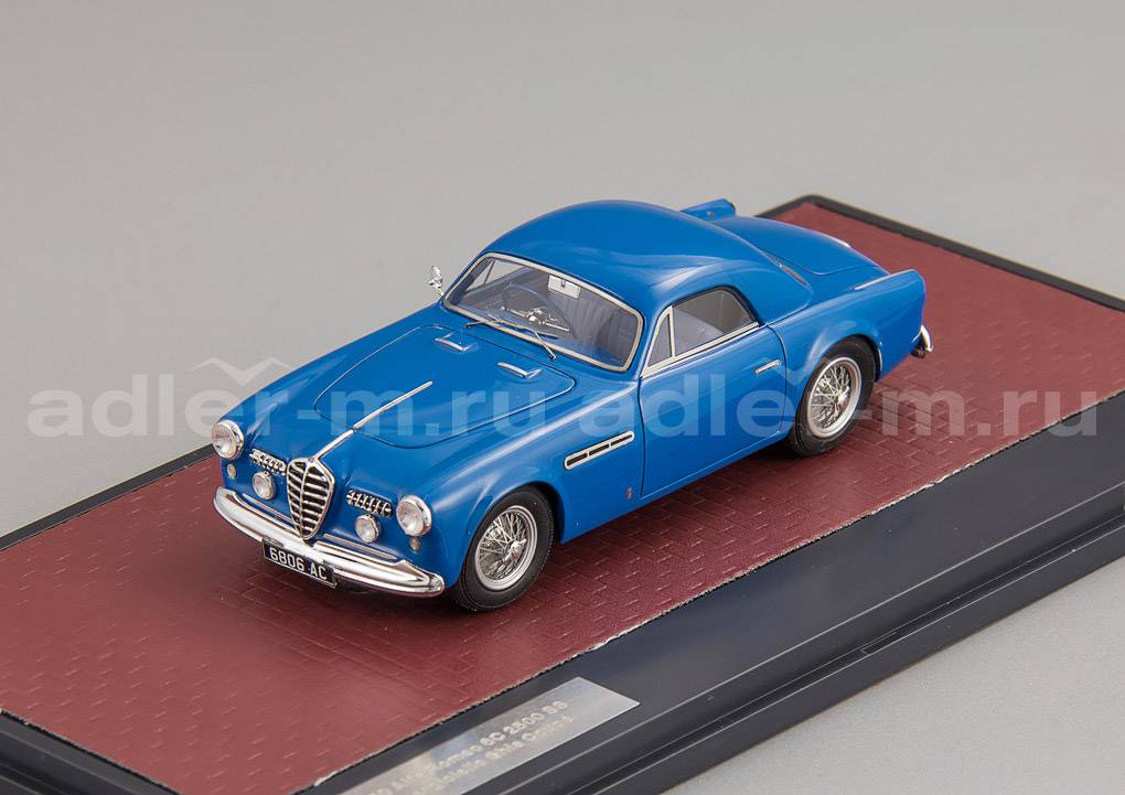 MATRIX 1:43 Alfa Romeo 6C 2500 Supergioiello Ghia Coupe - 1950 (blue) MX40102-121