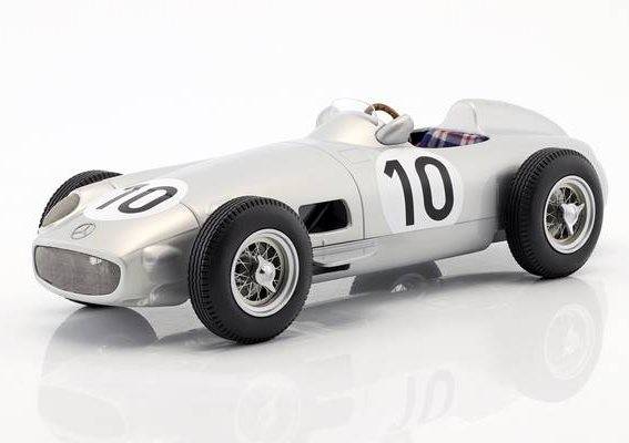 iScale 1:18 Mercedes-Benz W196 - #10 - Fangio 2nd British GP World Champion F1 1955 11800 0000 012